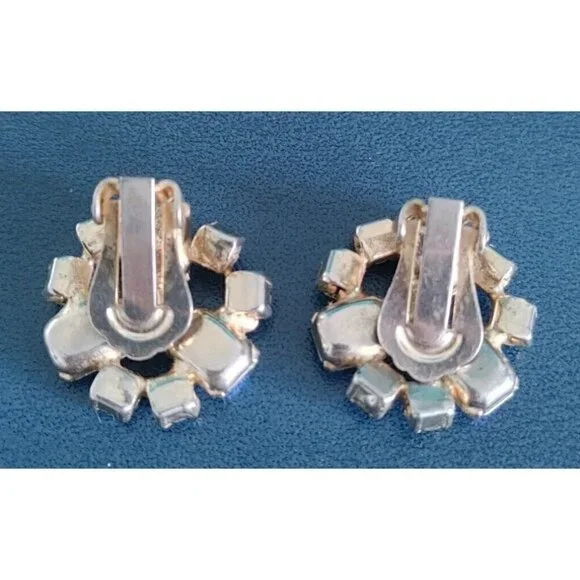 Vintage Mid Century Yellow Rhinestone Starburst Earrings Clip On - Picture 3 of 6